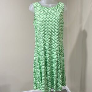NWOT New York & Company Green and White Dress. Size L large 12/14